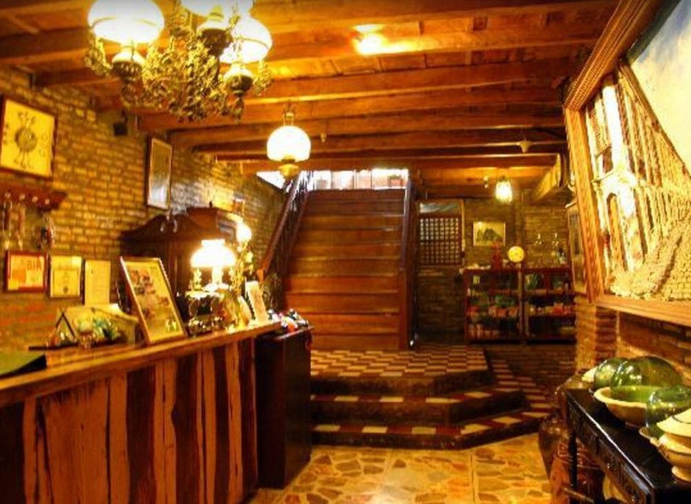 Zen Rooms Grandpa'S Inn Βιγκάν Εξωτερικό φωτογραφία