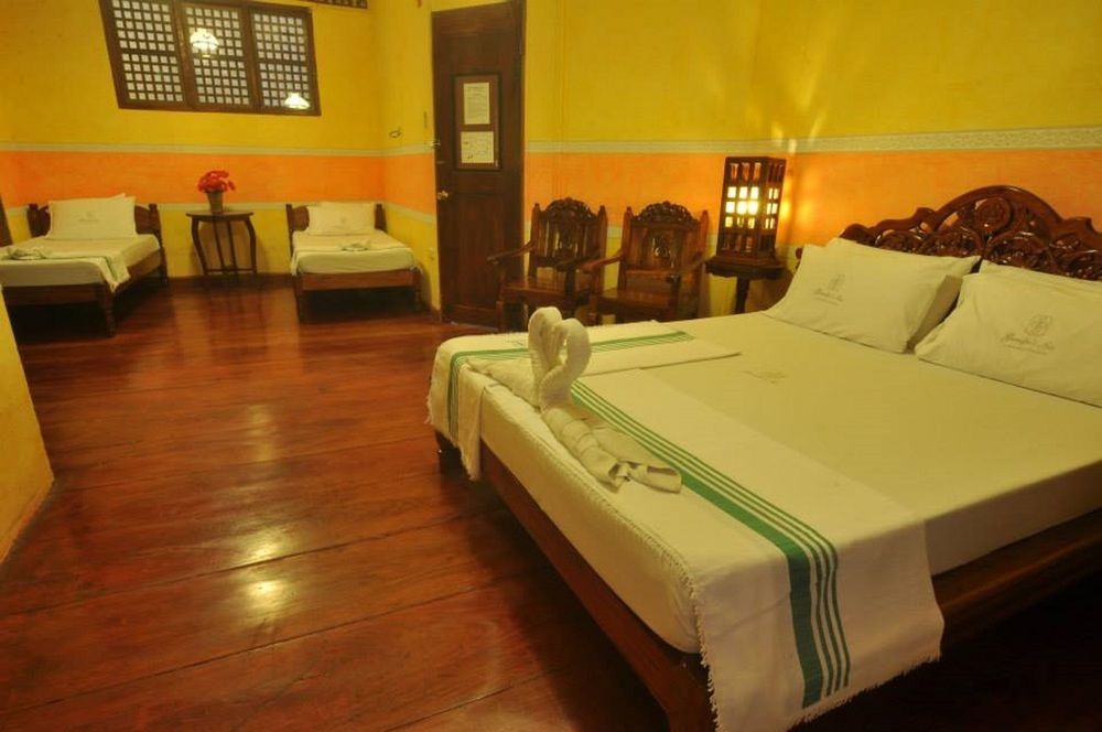 Zen Rooms Grandpa'S Inn Βιγκάν Εξωτερικό φωτογραφία