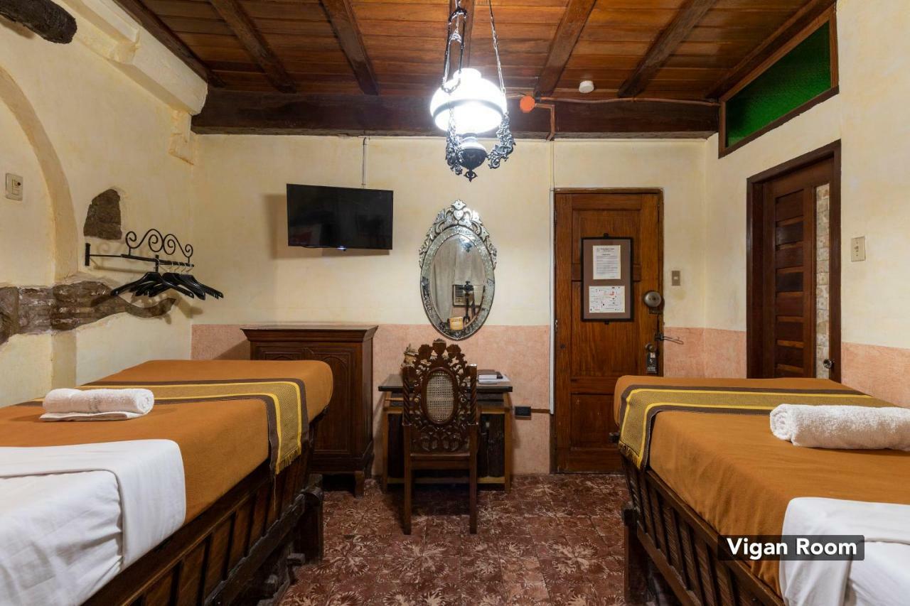 Zen Rooms Grandpa'S Inn Βιγκάν Εξωτερικό φωτογραφία
