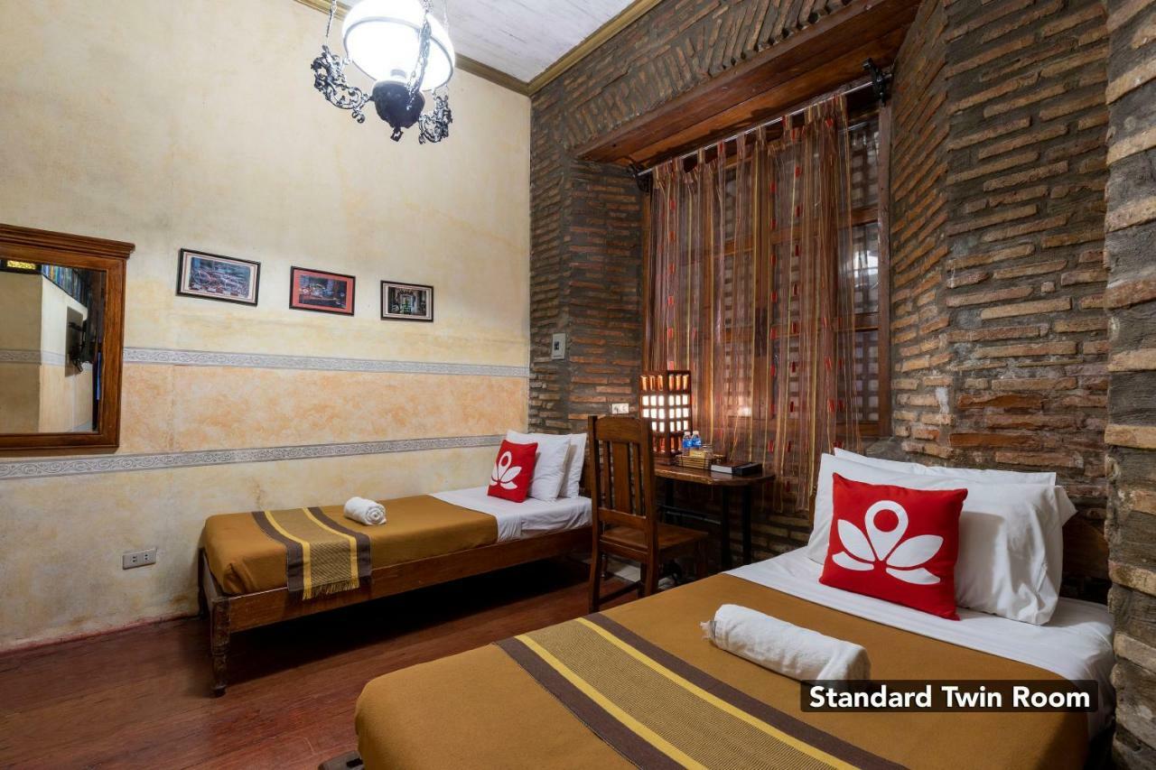 Zen Rooms Grandpa'S Inn Βιγκάν Εξωτερικό φωτογραφία