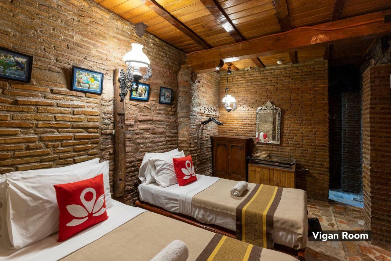 Zen Rooms Grandpa'S Inn Βιγκάν Εξωτερικό φωτογραφία
